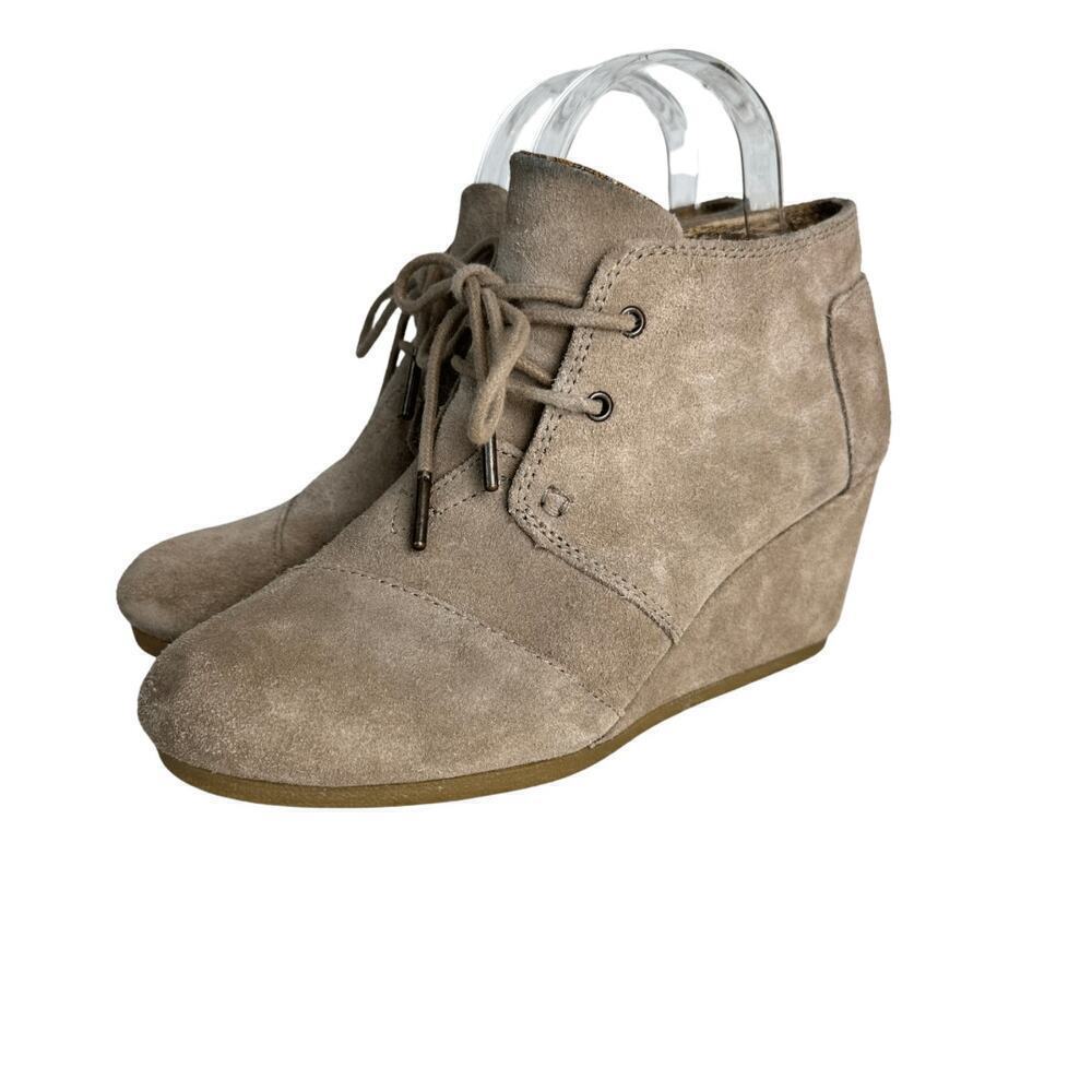 TOMS Booties Wedge Heel Suede Lace Up Ankle Boot Gray Brown 7